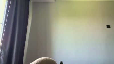 TonaMccaleb live cam on Cam4