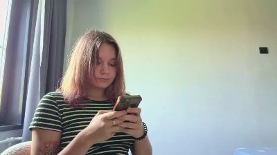 TonaMccaleb live cam on Cam4