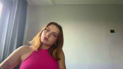 TonaMccaleb live cam on Cam4
