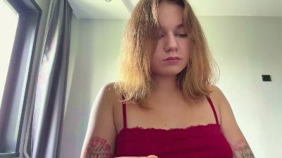 TonaMccaleb live cam on Cam4
