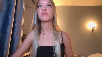 ToniaNephew live cam on Cam4