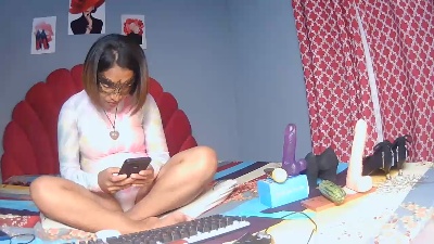 Tonicia live cam on Cam4