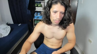 Tonnymiller live cam on Cam4