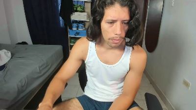 Tonnymiller live cam on Cam4