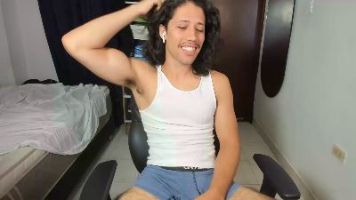 Tonnymiller live cam on Cam4