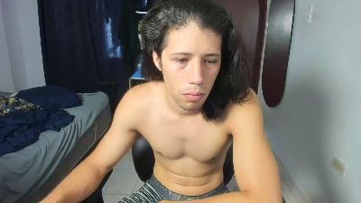 Tonnymiller live cam on Cam4