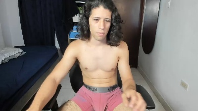 Tonnymiller live cam on Cam4