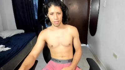 Tonnymiller live cam on Cam4