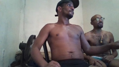 Tonnytorao live cam on Cam4