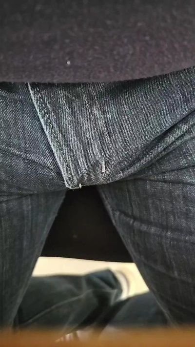 Tony18882 live cam on Cam4