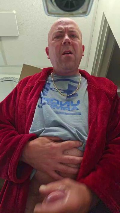 Profile and Statistics for TonyElisia1976 on Cam4