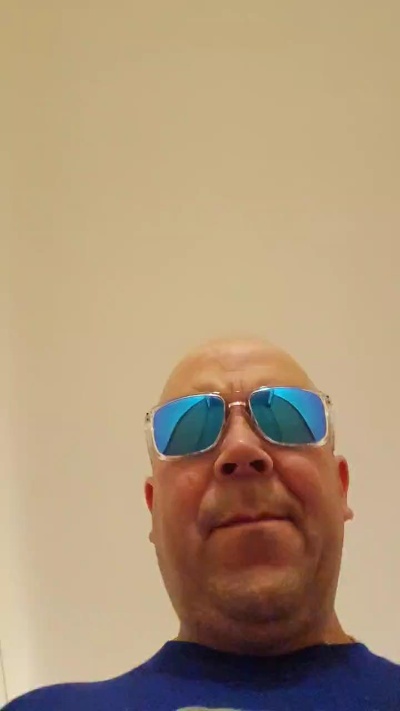 TonyElisia1976 live cam on Cam4