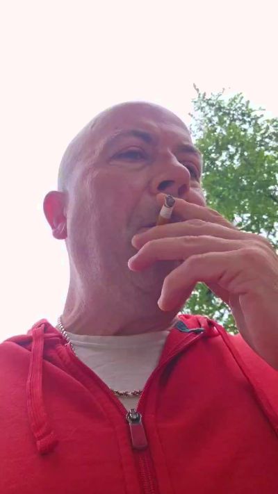 TonyElisia1976 live cam on Cam4
