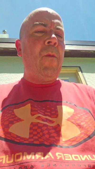 TonyElisia1976 live cam on Cam4