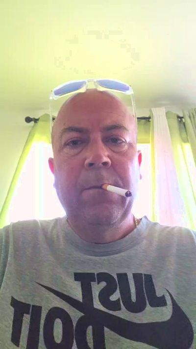 TonyElisia1976 live cam on Cam4