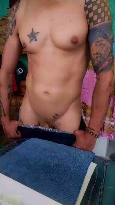 TonyThePhantom live cam on Cam4