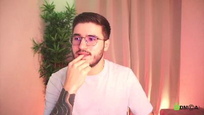 Tony_Wylie live cam on Cam4