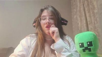 TonyaByker live cam on Cam4