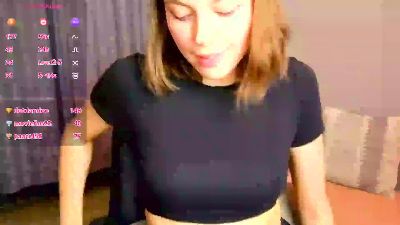 TonyaNatiello live cam on Cam4