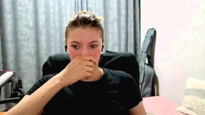 TonyaNatiello live cam on Cam4