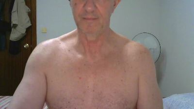 Tonyxxx64 live cam on Cam4