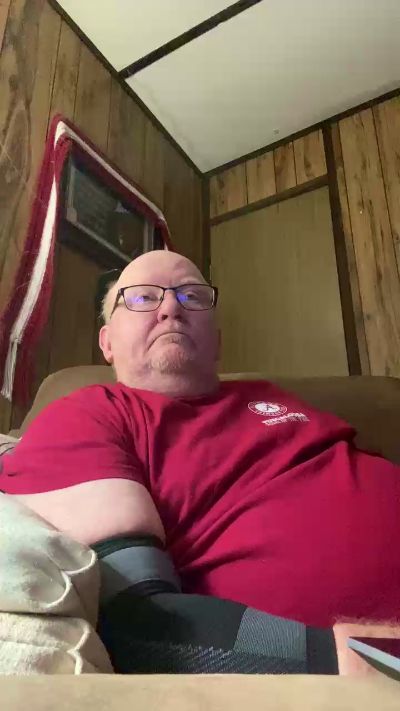 Tootyrooty live cam on Cam4