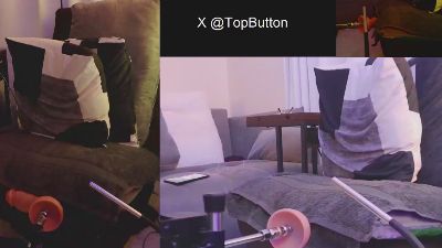 TopButton live cam on Cam4