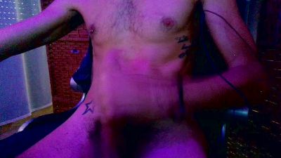 TopDomCloud36 live cam on Cam4