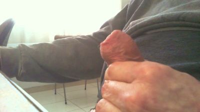 TopMacho40 live cam on Cam4