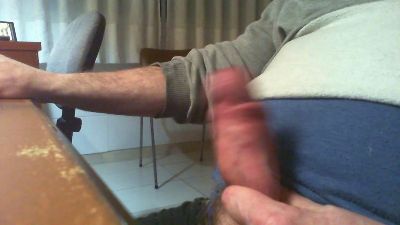 TopMacho40 live cam on Cam4