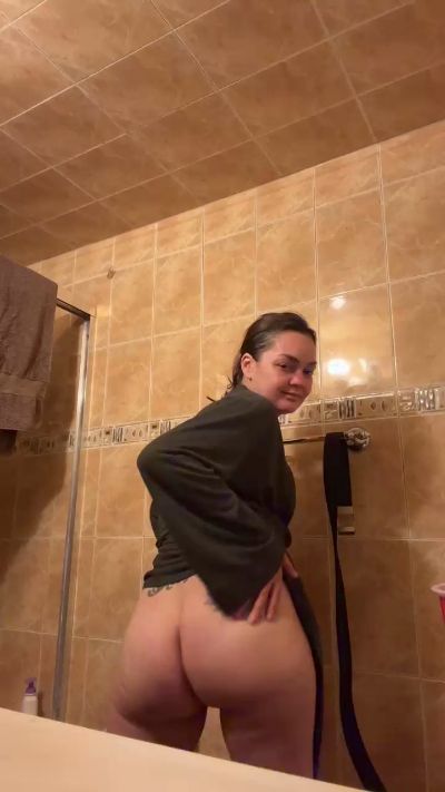 ToriThatGirl89 live cam on Cam4