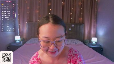 TorieSago live cam on Cam4