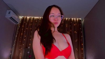 TorieSago live cam on Cam4