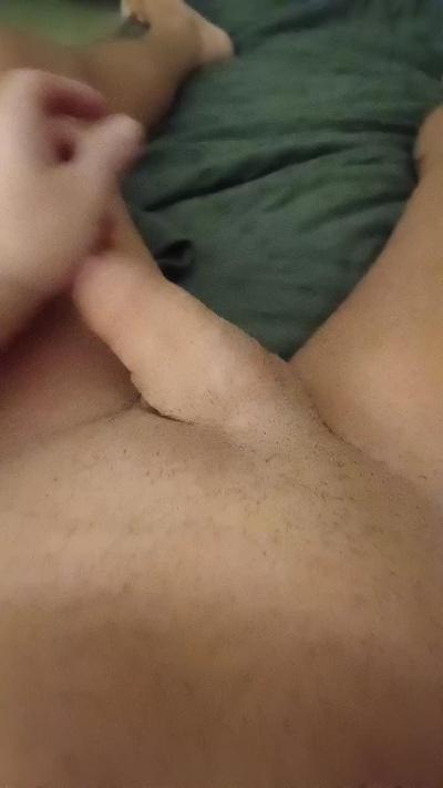 Tosto799 live cam on Cam4