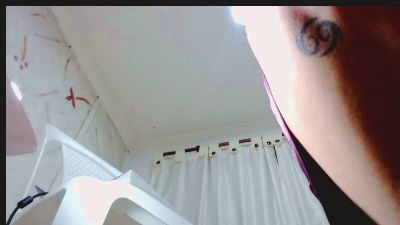 TotalSlave live cam on Cam4