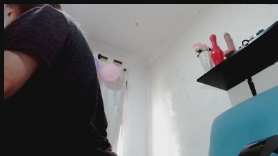 TotalSlave live cam on Cam4