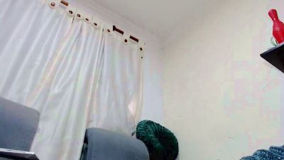 TotalSlave live cam on Cam4