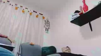 TotalSlave live cam on Cam4