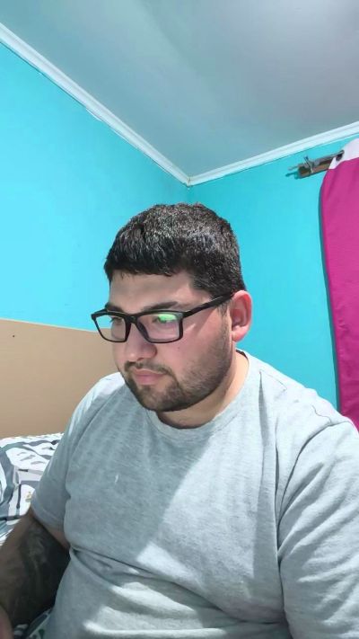 Tote live cam on Cam4