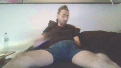 Toulonnais83200 live cam on Cam4