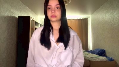 TovaOkubo live cam on Cam4
