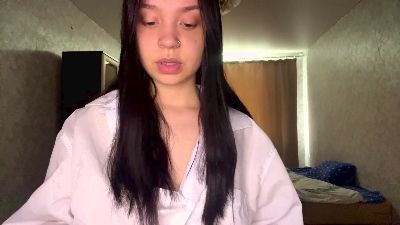 TovaOkubo live cam on Cam4