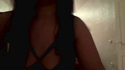 TovaOkubo live cam on Cam4