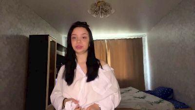 TovaOkubo live cam on Cam4