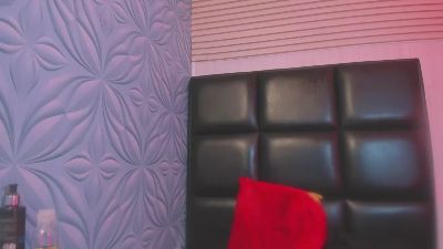 Toymen_ live cam on Cam4