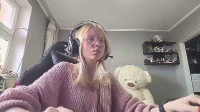 TraceeLiles live cam on Cam4