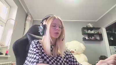 TraceeLiles live cam on Cam4