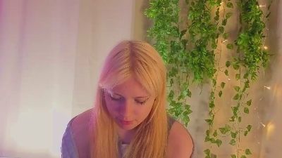 TracyWalton live cam on Cam4