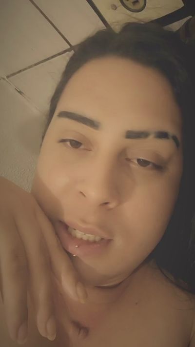 Trans_Sub69 live cam on Cam4