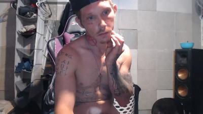 TrapMasterB live cam on Cam4
